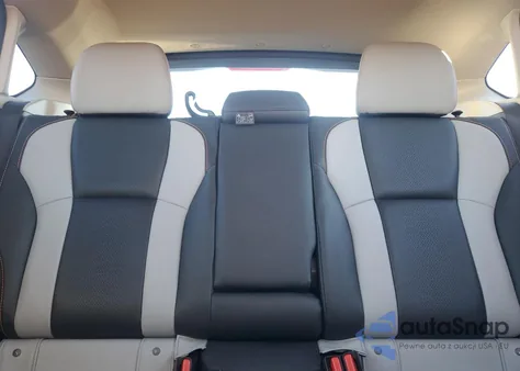 2019 Subaru Crosstrek Limited z USA, uszkodzony, nr VIN JF2GTAMC0K8231132